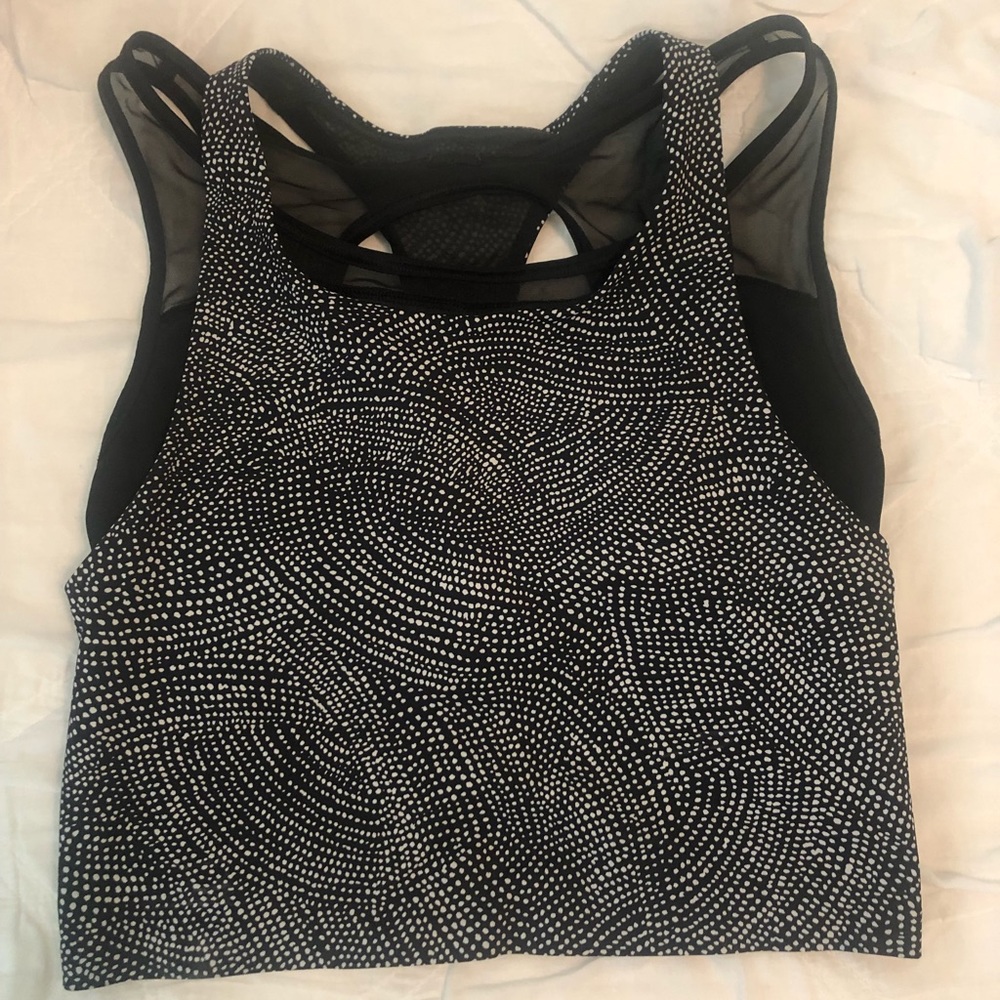 Lululemon crop top with built in bra